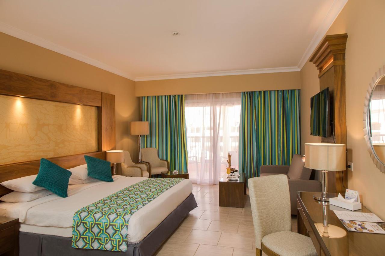 Naama Waves Hotel Sharm el-Sheikh Exterior photo A room at the Iberostar Grand Hotel at Playa del Inglés, Gran Canaria