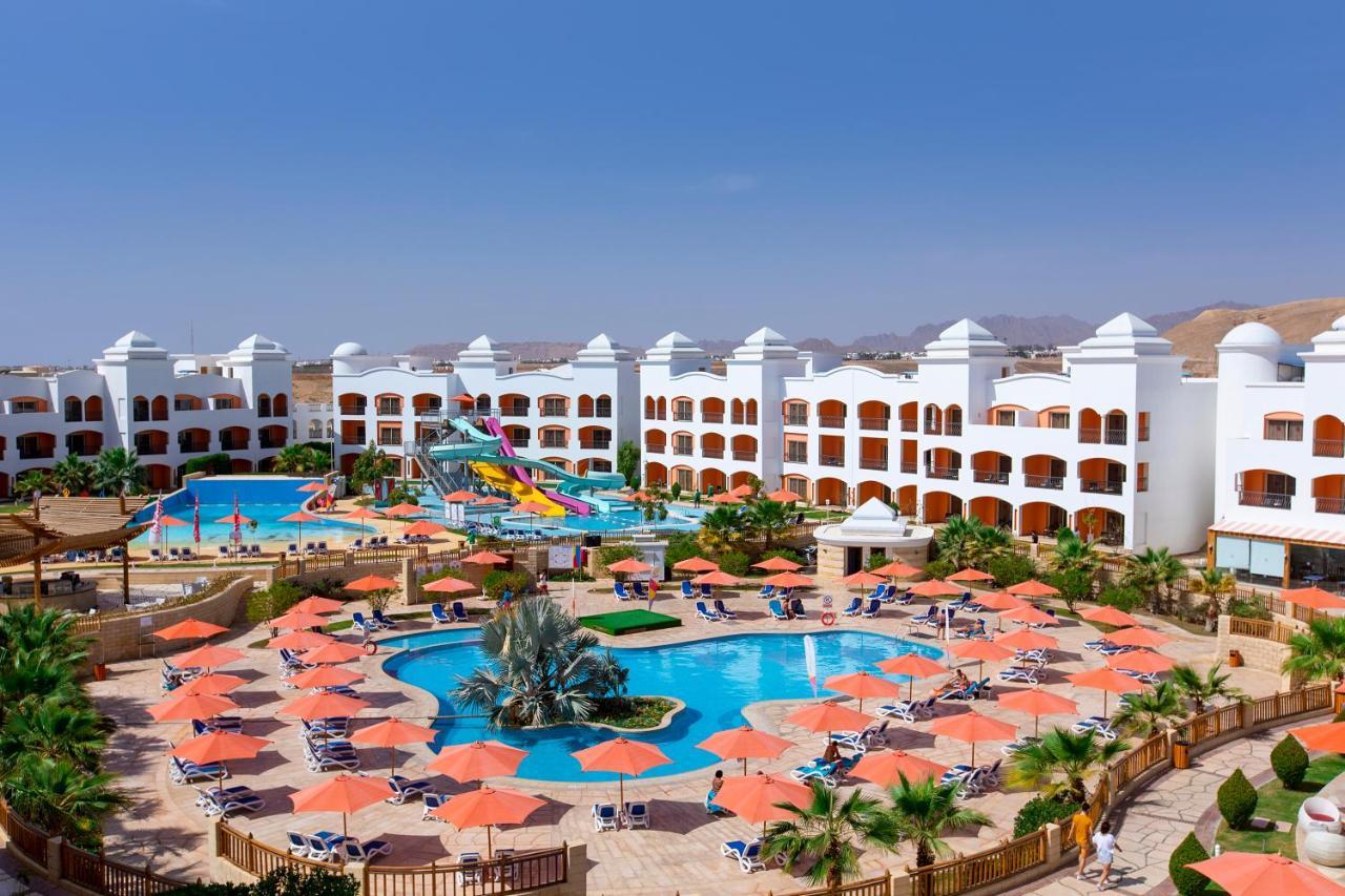Naama Waves Hotel Sharm el-Sheikh Exterior photo Hilton Sharm El Sheikh Resort